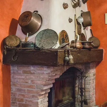 Alloggio per agriturismo Azienda Agrituristica Costa Dei Tigli *